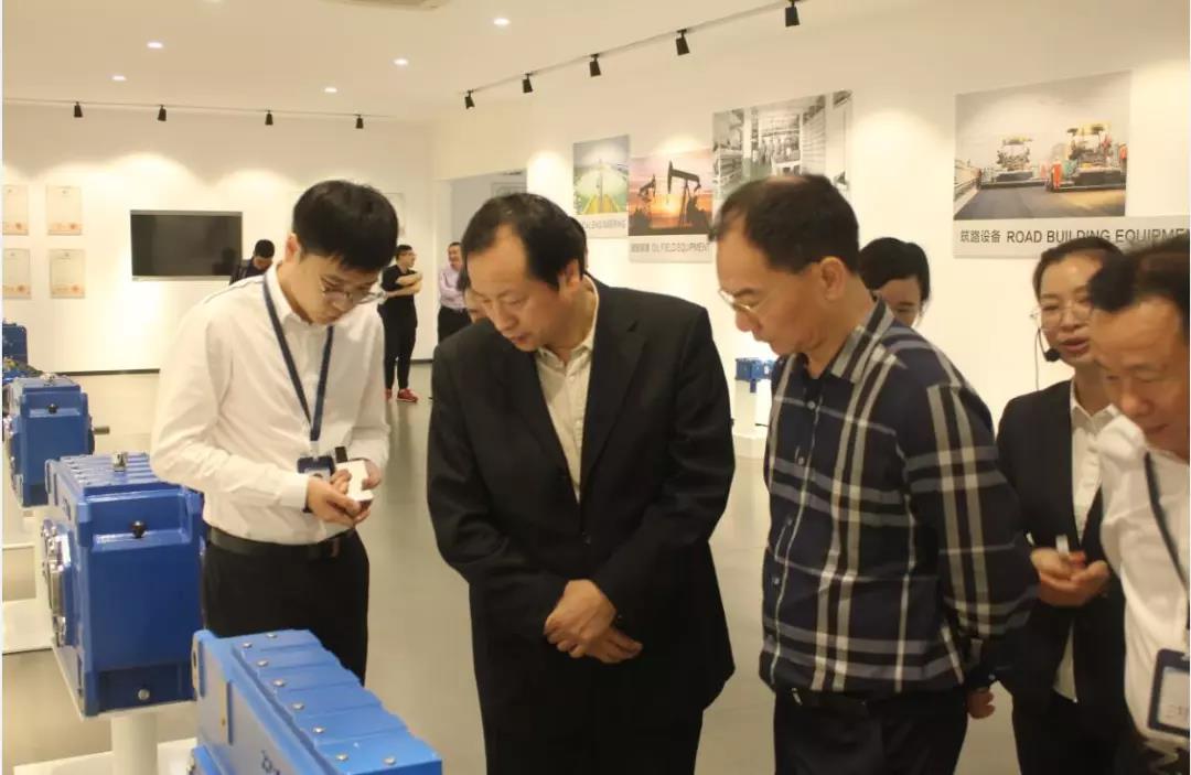 湖南株洲市天元区政协主席谈志明莅临星空体育官网调研